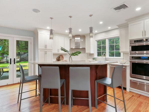 9 Blue Spruce Circle, Weston CT 06883