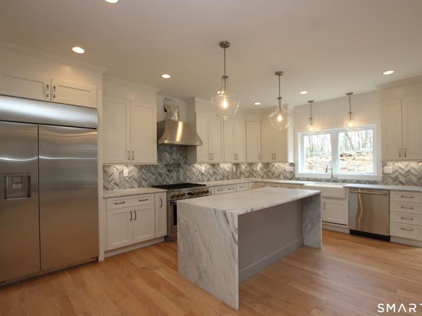 19 Madeline Drive, New Fairfield CT 06812