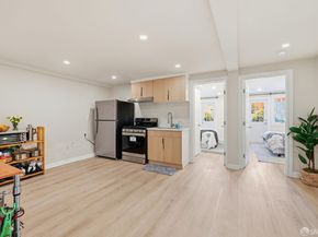 2258 34th Avenue, San Francisco CA 94116