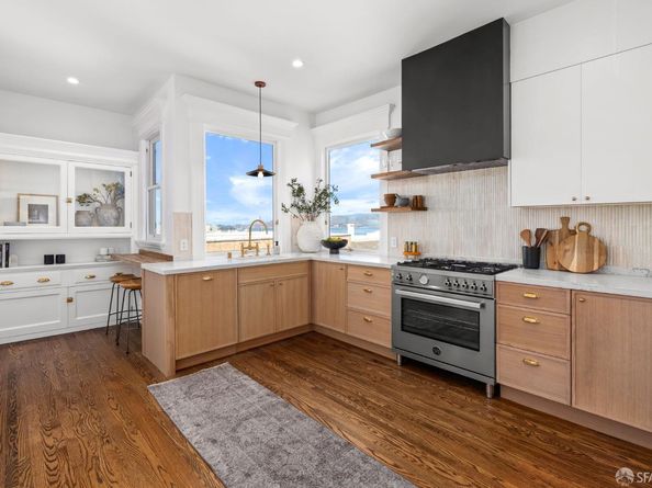 1405 Hyde Street, San Francisco CA 94109