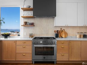 1405 Hyde Street, San Francisco CA 94109