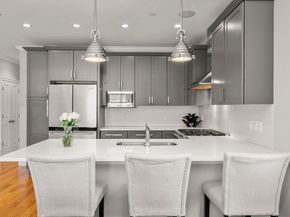 858 E 2nd Street 2, Boston MA 02127