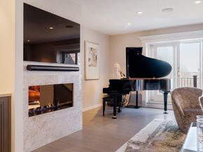 103 Bellevue St 4, Newton MA 02458