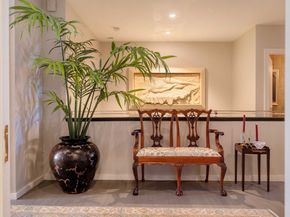 103 Bellevue St 4, Newton MA 02458