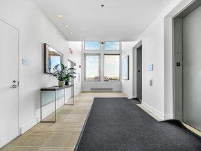 360 Newbury Street PH807, Boston MA 02115