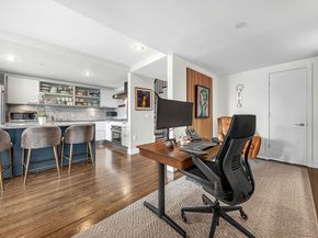 360 Newbury Street PH807, Boston MA 02115