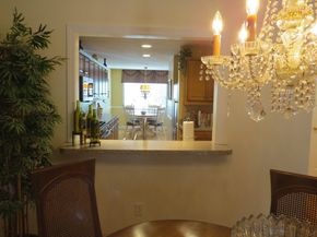 877 Auburnville Way J4, Whitman MA 02382