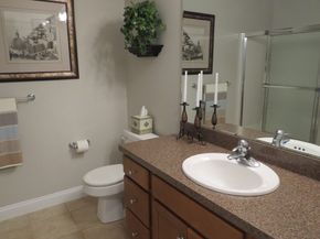877 Auburnville Way J4, Whitman MA 02382