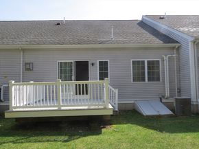 877 Auburnville Way J4, Whitman MA 02382