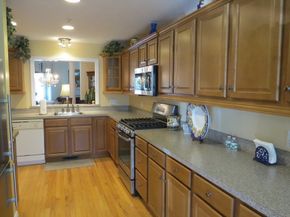 877 Auburnville Way J4, Whitman MA 02382