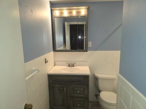 70 Mudge St 12, Lynn MA 01902