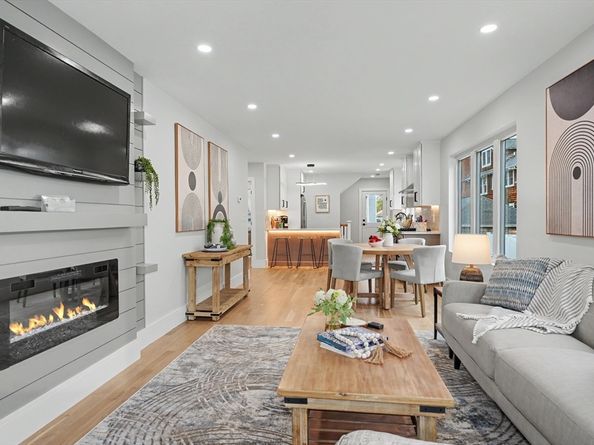 17 Drew Road 17, Belmont MA 02478