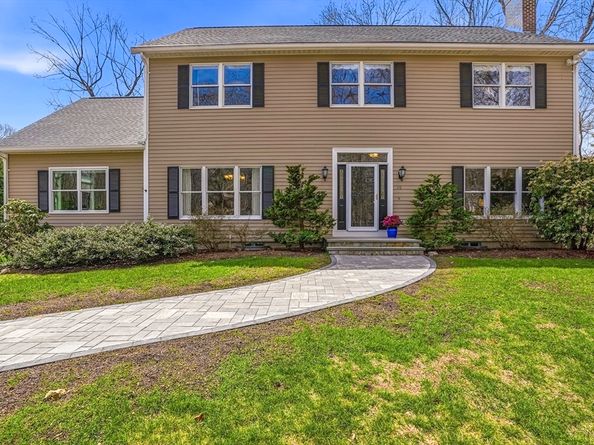 10 Joseph Road, Hopkinton MA 01748