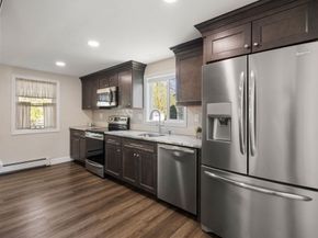 8 Alfred Place, Woburn MA 01801