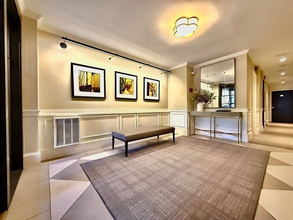 70 Mt Vernon 3A, Boston MA 02108