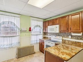 6 Idalla Ave, Worcester MA 01606