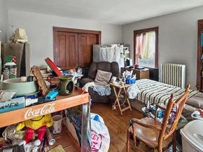 49 Juniper St, Winchendon MA 01475