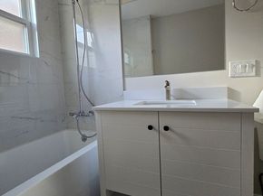 11 Mount Pleasant St 1, Waltham MA 02452