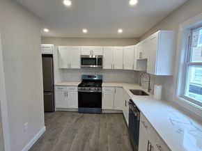 11 Mount Pleasant St 1, Waltham MA 02452
