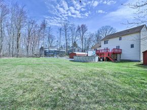 99 Smith Rd, Charlton MA 01507