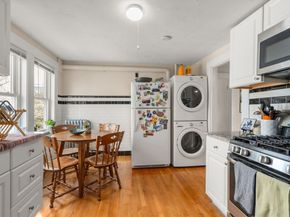 34 R Clyde, Somerville MA 02145