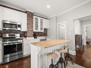 372 Silver St 1, Boston MA 02127