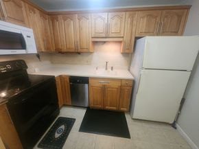176 Maple Avenue 626, Rutland MA 01543