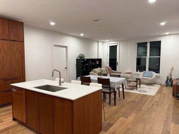 566 Columbus Ave 404, Boston MA 02118