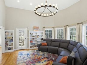 155 Rawson St, Leicester MA 01524