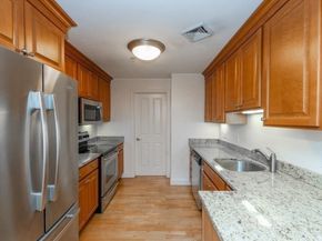 1 Lenox St 312, Norwood MA 02062