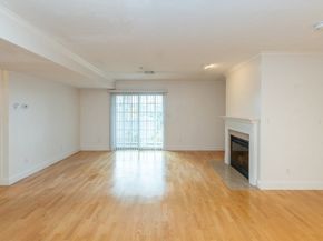 1 Lenox St 312, Norwood MA 02062