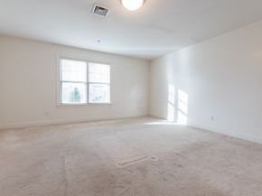 1 Lenox St 312, Norwood MA 02062