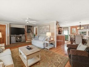 305 Plymouth St, Middleboro MA 02346