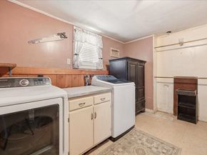 305 Plymouth St, Middleboro MA 02346