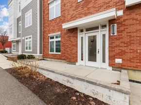 60 Cross St, East 103, Somerville MA 02145