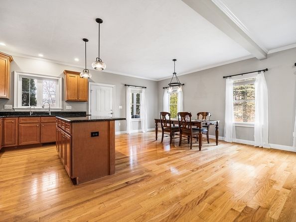 159 Prospect St 4, Acton MA 01720