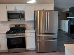 28 Lakeview, Wareham MA 02538
