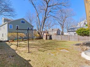 44 Piedmont St, Arlington MA 02476