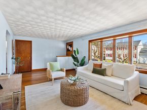 44 Piedmont St, Arlington MA 02476