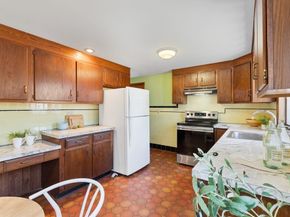 44 Piedmont St, Arlington MA 02476