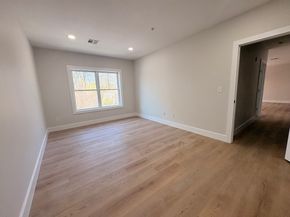 441 Washington St 305, Dedham MA 02026
