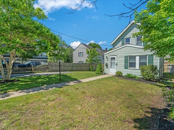 56 Congress Place, Dedham MA 02026