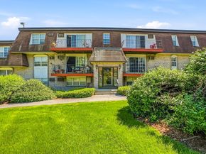 26 Williamsburg Ct 12, Shrewsbury MA 01545