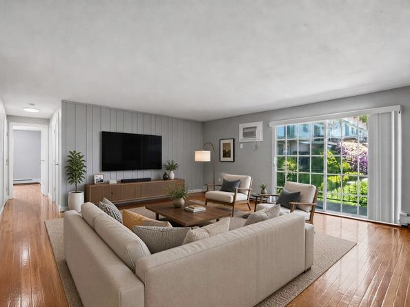 26 Williamsburg Ct 12, Shrewsbury MA 01545