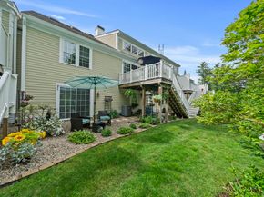 16 Hayloft Lane 16, Marshfield MA 02050