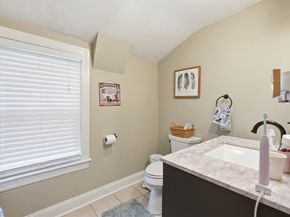 67 Thurston Ave, Northbridge MA 01588