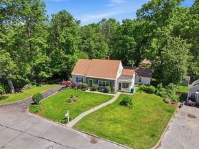67 Thurston Ave, Northbridge MA 01588