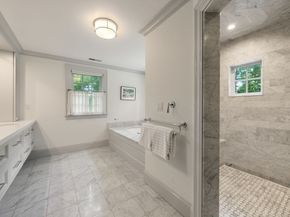 25 Kenilworth Road, Wellesley MA 02482