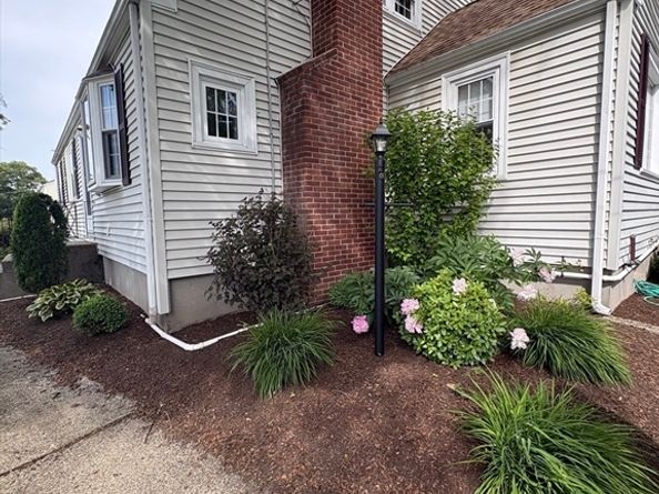 7 Richard Rd, Marlborough MA 01752