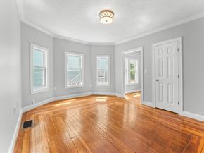 110 Crescent Ave, Melrose MA 02176